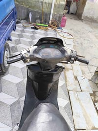 دراجه فراشه شوفت عينكم سلف هندر شغال السعر خاص 07801225393