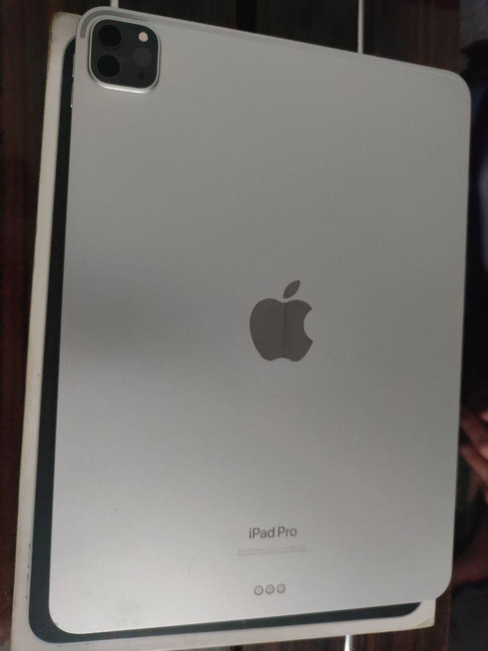 ايباد برو ٢٠٢٣ M2 ذاكره 256 بطاريه 90 بلادي حتى ما  مشخوط كامل غراضه مراوس ب ١٤ او بيع ب ٧٠٠ قفل 
العنوان بغداد حسينيه الراشديه


**إذا كنت صاحب هذا الإعلان وتريد حذفه لأي سبب، رجاءا أرسل رسالة إلى الدعم الفني**