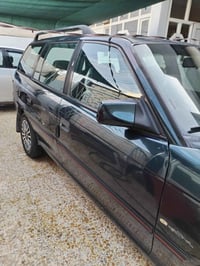 استرا • ١٩٩٤ • حجم ١٦