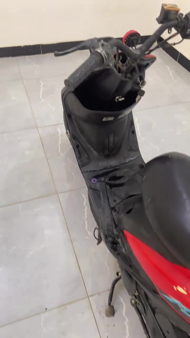 مستعجل عله بيعته بوشه 49 مفتوحه ولفات وبستم نهضته تخبل دراجه كامله كهربائيات بس سلف عطلان ماعوده شي دراجه اريده ب 275 قفل ربع ما يطيح رقمي ***********

