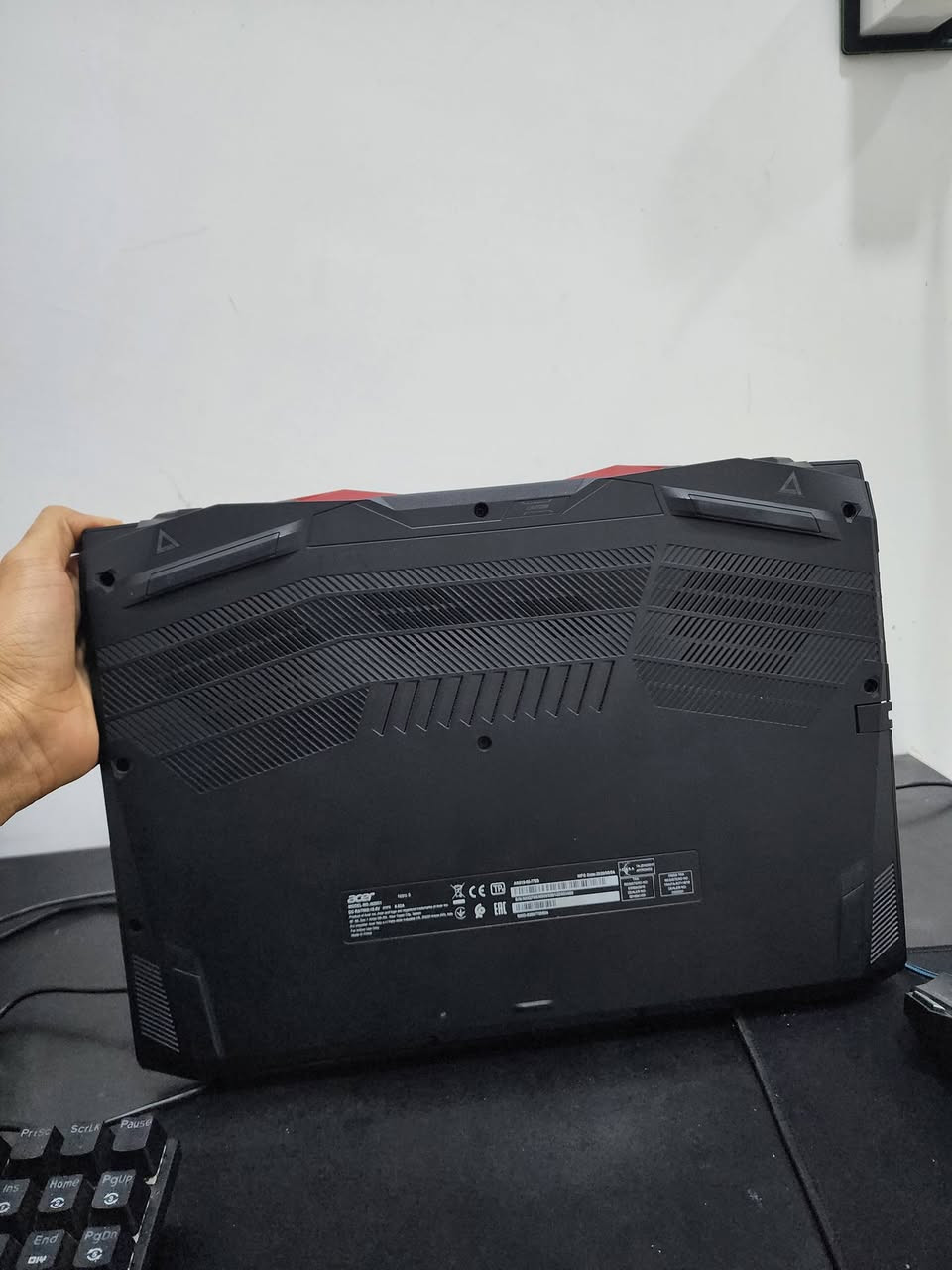 ACER NITRO 5 لابتوب للبيع 
 المعالج:
Intel Core i7-10750H
 H جيل عاشر – فئة
كرت الشاشة:
NVIDIA GTX 1650  4GB (خارجي)
التخزين:
✔️ 1TB SSD M.2 
 الرام:
16GB DDR4
الشاشة:
FHD 1080p
60Hz
نسبة النضافة 95٪
ملحقات كامله ماوس كيبورد جنطة 
مكاني نجف


**إذا كنت صاحب هذا الإعلان وتريد حذفه لأي سبب، رجاءا أرسل رسالة إلى الدعم الفني**