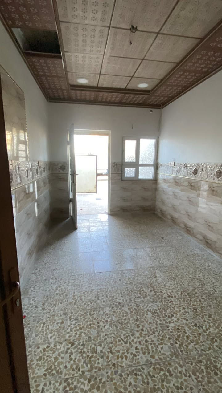 للايـــــــــــــــــــــــجـار
دار طابق واحد في حي السماح الثانيه قرب 
بانزيخانة المشاعل مثل ماموضح بالفيديو

سعر الايجار 300 الف للاستفسار الأتصال 

***********
***********
مكتب البرج الذهبي للعقارات
