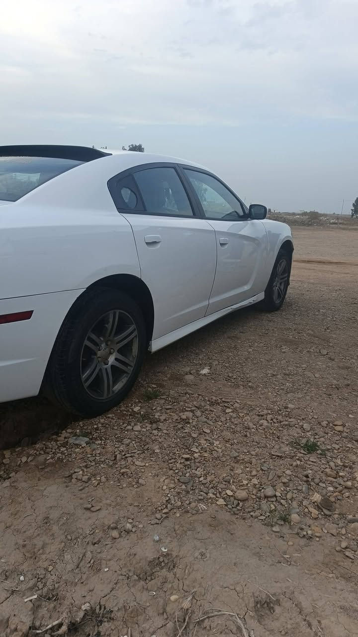 السلام عليكم سياره شارجه للبيع دراهم مراوس حداديه جديده مكينه وبير نعمه قير طياره شاشه كبيره تبريد خير من يم الله شرايين اتصل على هذا الرقم لا متواجد على الفيس
***********
