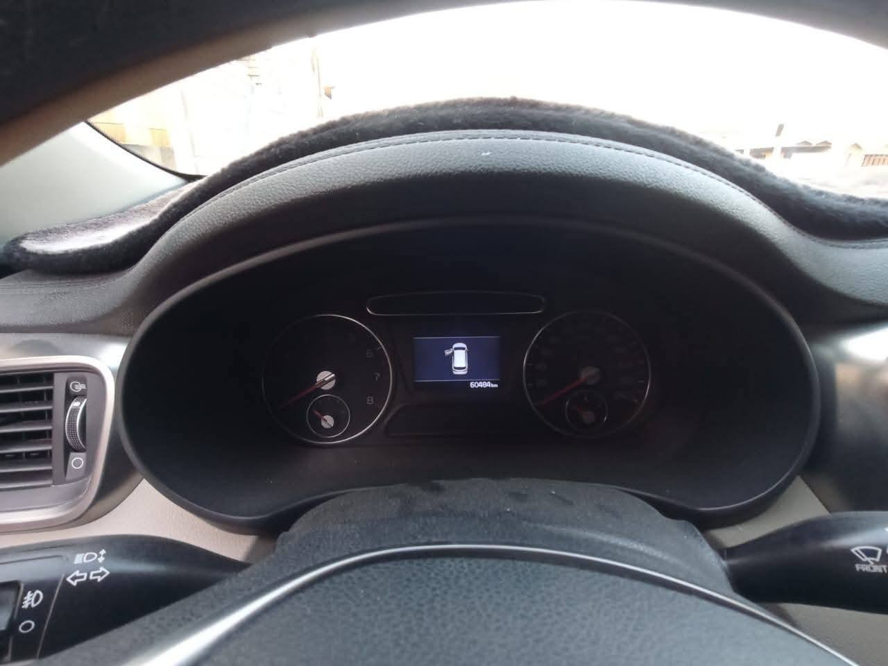 كيا سورنتو 2018 خليجي شكل ال20
6سلندر 7 راكب 
رقم بغداد الدولي بسمي هزتها جديدة 
لون ابيض 
المواصفات
السيارة فول مواصفات واحد على واحد
صندوق كهربائي ذكي يفتح عند الاقتراب
كشنات جلد 
بانوراما 
4 انضمة قيادة 
سايد بريك بالرجل 
بصمتين: تشغيل وتقفيل 
بردات خلفية بلادية
كشنات الامامية 2 كهربائية
مري شفط مع القفل 
كامرة خلفية
حساسات امامية وخلفية
تحكمات استيرن فول 
تبريد 3 قطع ثلج 
علامة سورنتو بالدوسة 
لدات امامية 
لايت زنون اصلي 
اشاير بالمري 
ويل اكروم 19
وباقي المواصفات معروفة 

ماشية 60 الف كيلو استعمال شخصي

الســعــر 225$ وبيها مجال قليل

كير ومكينة وصدر وحدادية وتبريد خير من اللة على وضع الشركة 
السيارة بيها صبغ بنيد فقط وكعت علي طابوكة وصبغته والباقي مكفول كفالة عامه 
البصمة الثانية ممستخدمة/ كتلوكات الشركة موجودات 
سيارة جديدة وجاهزة مابية اي نقص 

مكان السيارة الانبار فلوجة الاستفسار على الرقم 

***********

الشراي يتصل ويدلل
