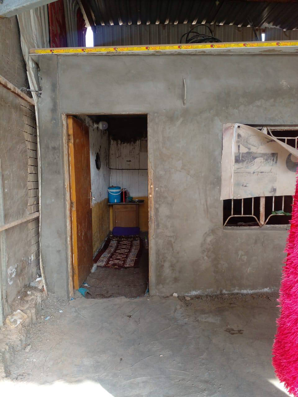 السلام عليكم ورحمه الله وبركاته
اخوان عندي كراج غسل السجاد للبيع مع ملحقاته يوجد فيه مشر طوله 15متر وجلايه ارضية لغسل السجاد سيراميك مع منجنيقات عدد 5 مع غرفه بناء
كراج مساحته 300متر   
تعال اوشوف البيع لعدم التفرغ شارع مطعم الخيمه مجار جامع الهيبي ***********الاتصال
