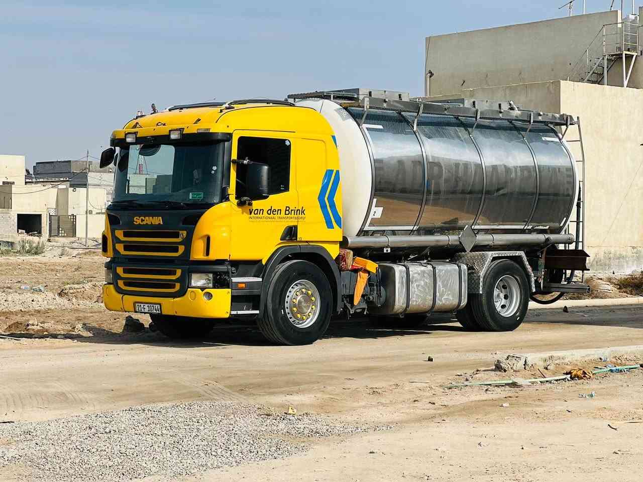 الهم صلي على محمد وعلى آل محمد السلام عليكم ورحمة الله وبركاته تنكر سكانيا للبيع مديل 2009كفاله عامه تفاصيل رقم الهاتف***********
