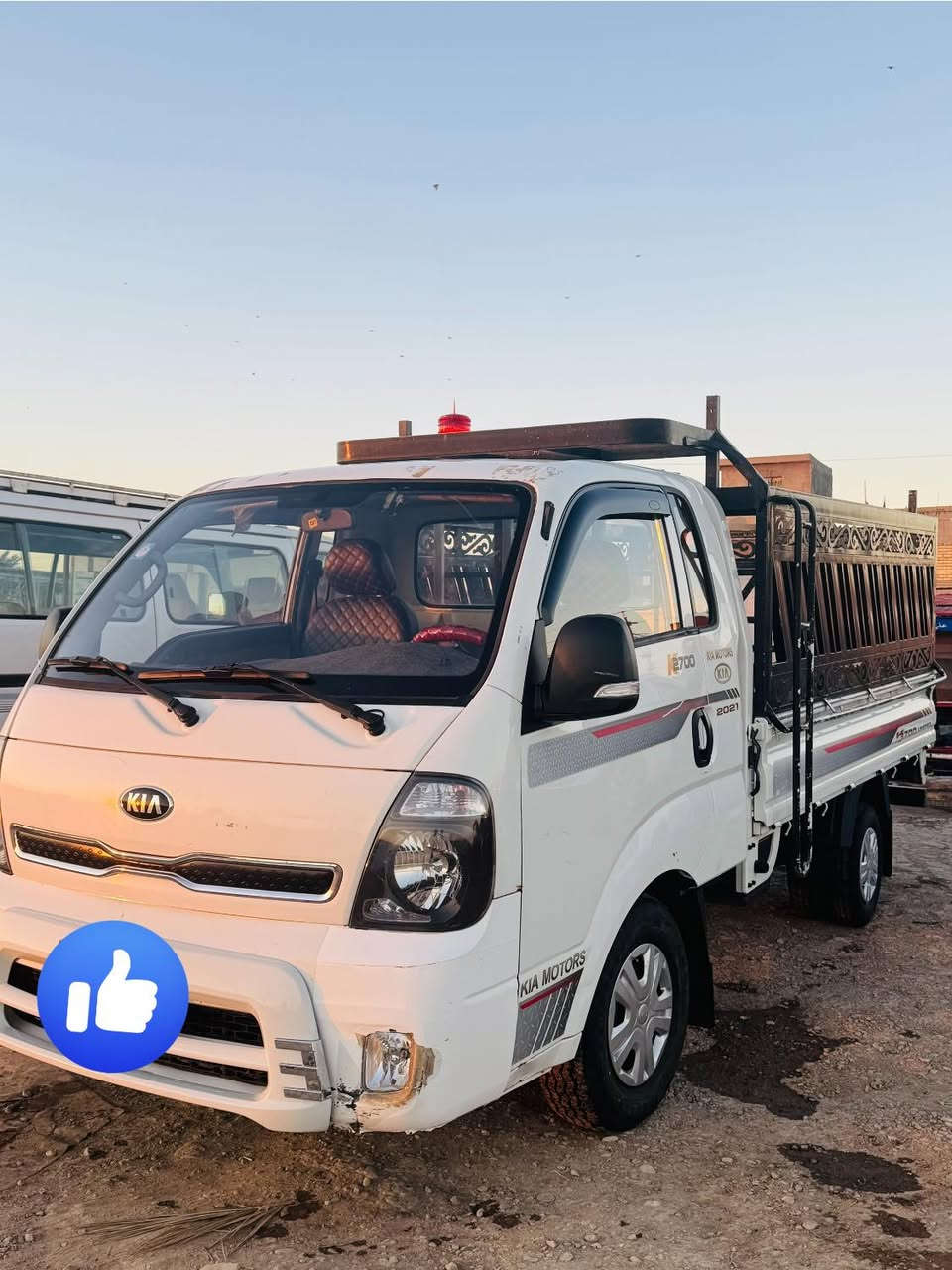 سلام عليكم كية بنكو موديل 18 كفالة من مكينة على كشر سيارة خير من الله مبدل بية فقط بنيد تخم تاير جديد تبريد شغال سارة منطلع بية هواي رقم بغداد مشروع وطني باقي الستفسار على هذا الرقم ***********
