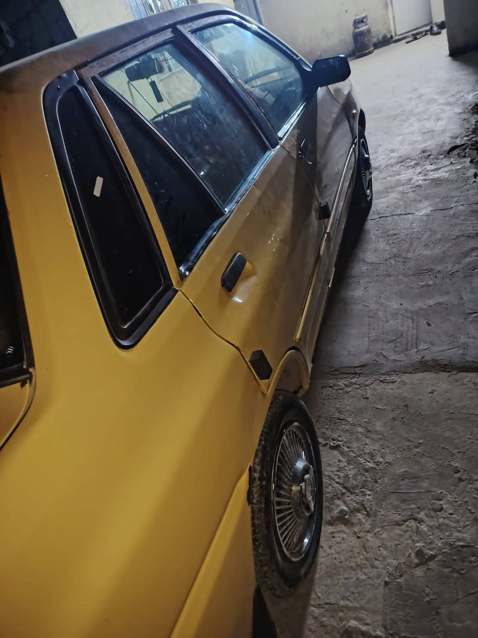 السلام عليكم اخوان سايبا منغولي موديل 12 رقم بغداد انكليزي شرط التحويل مصفره هيئة وغرامات عليها ادامه كامله عبوة فيت بم جديدة تخم فلنجات وبولبرنات برايدة جديدة كهربائيات كلها شغالة كلوب ماطافي بيها تبريد شغال مكانها بغداد المدائن سلمان باك السعر 30 وبيها مجال ***********
