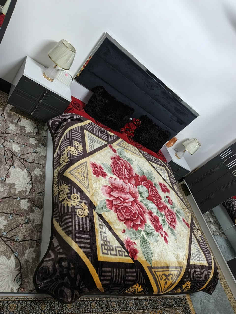 ا
السلام عليكم 
غرفه تركي للبيع اخو جديد 
7 قطع حيل نظيفه 
السعر 650
العنوان موصل 
تواصل .***********/***********
