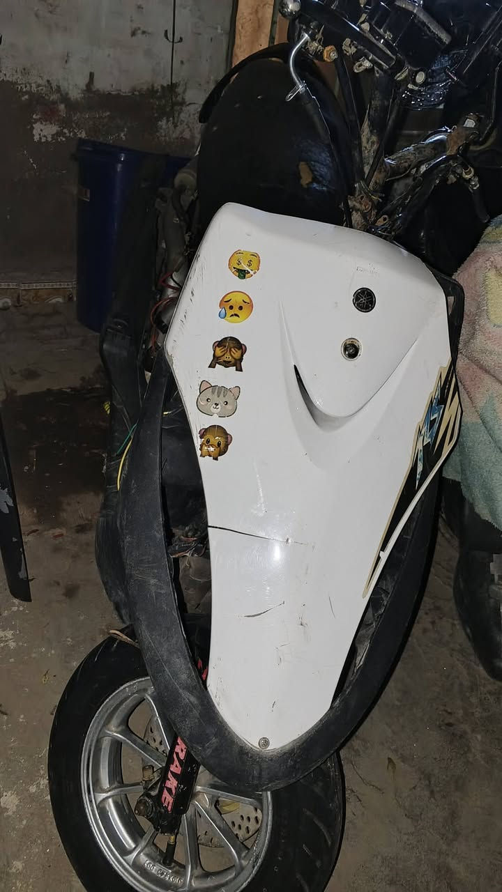 125 قفل لتعامل
بوشه 55 مشيف دراجه مال طربگه شلعه ومعدل البالك نقصها باتري وحاضن طين سلف شغال وضفيره يرادلها ترتيب الدراجه جفتتها قبل اسبوع واشتغلت طبيعي بس طفت + حالياً بيها وكم  
ابيع كوم حديد كوم حديدددد


**إذا كنت صاحب هذا الإعلان وتريد حذفه لأي سبب، رجاءا أرسل رسالة إلى الدعم الفني**