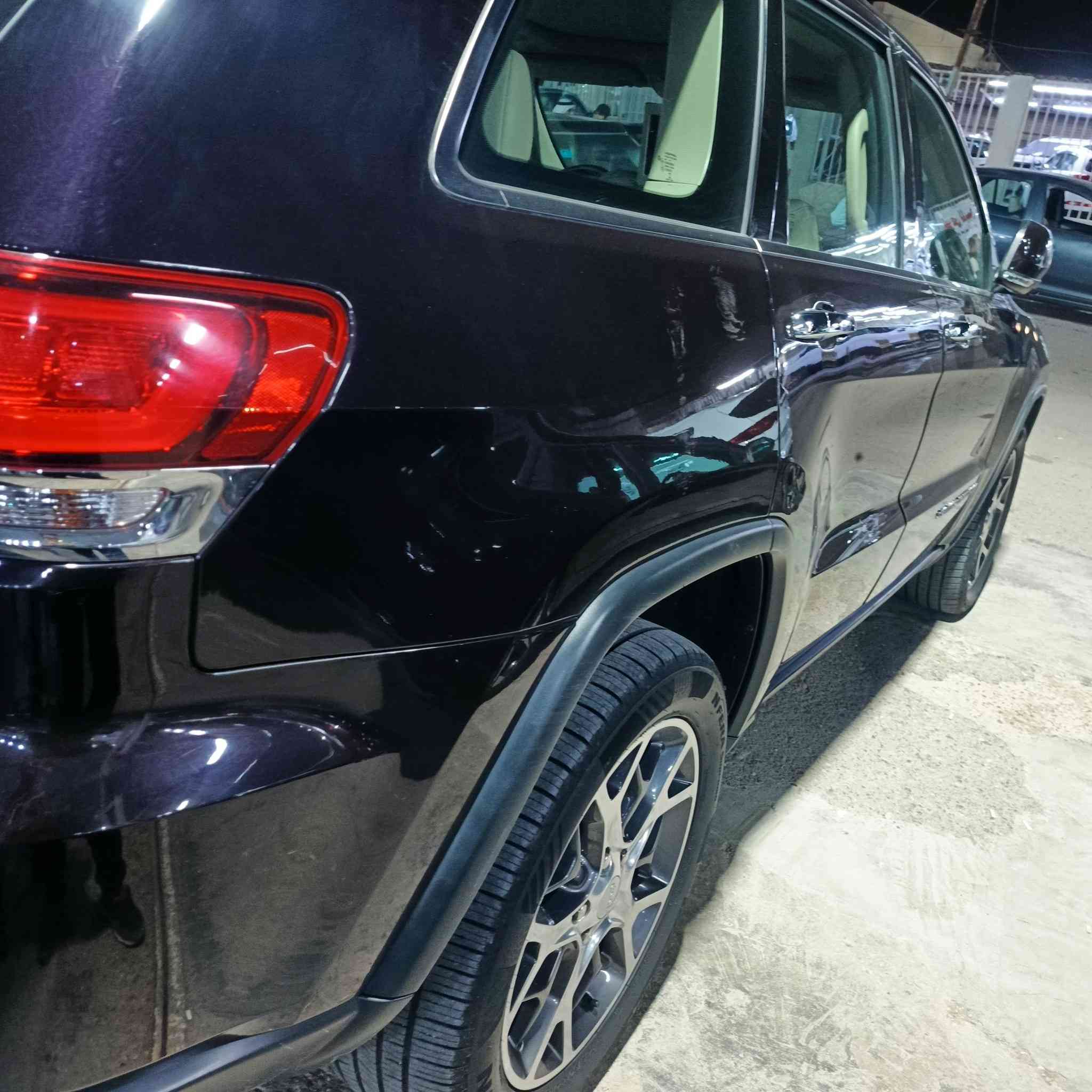 Jeep 2020
خليجيه

فول مواصفات

بدون صبغ

رقم بغداد 
تحويل ثاني يوم

ماشيه 48

للاستفسار: ***********
