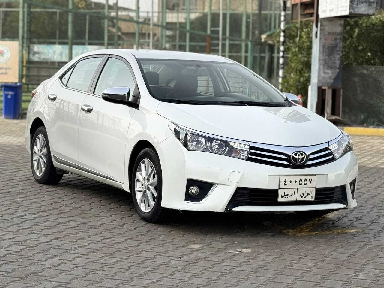 السلام عليكم . كورلا موديل 2016 وارد خليجي مكفولة كفالة عامة بارد فقط بهلال الجاملغ الخلفي فقط مكينة 1800 ماشية 120 كيلو رقم اربيل تريد وكالة او تحويل فول ما عدا السلايت بصمة تشغيل تبريد لمس تحكمات ستيرن نضام ايكو وسبورت . اخوان السيارة جديدة بمعنى الكلمة واحلى من الصور ممتعوبة كير ومكينة وصدر كلهة برغي ممفتوح بيهة على ايد وحدة وبالخير التصير من نصيبة السعر 150 وبيهة مجال بسيط مكاني بغداد العامرية ***********
