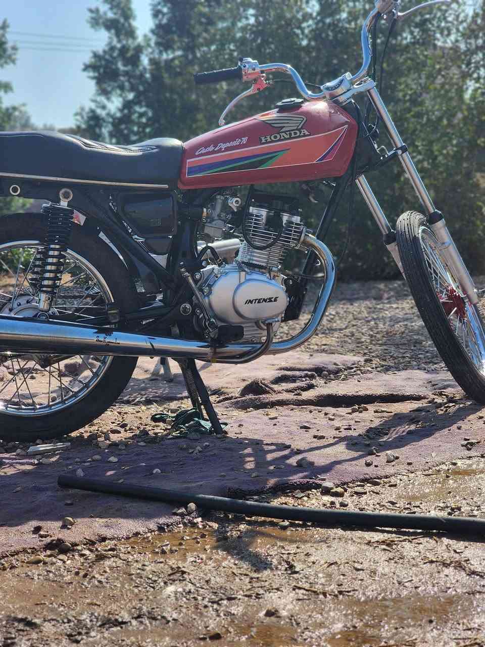 البيع انتنس ما مفتوحه تعمير2025 وراق سكنر سعر 800 مو شراي لا تراسل


**إذا كنت صاحب هذا الإعلان وتريد حذفه لأي سبب، رجاءا أرسل رسالة إلى الدعم الفني**