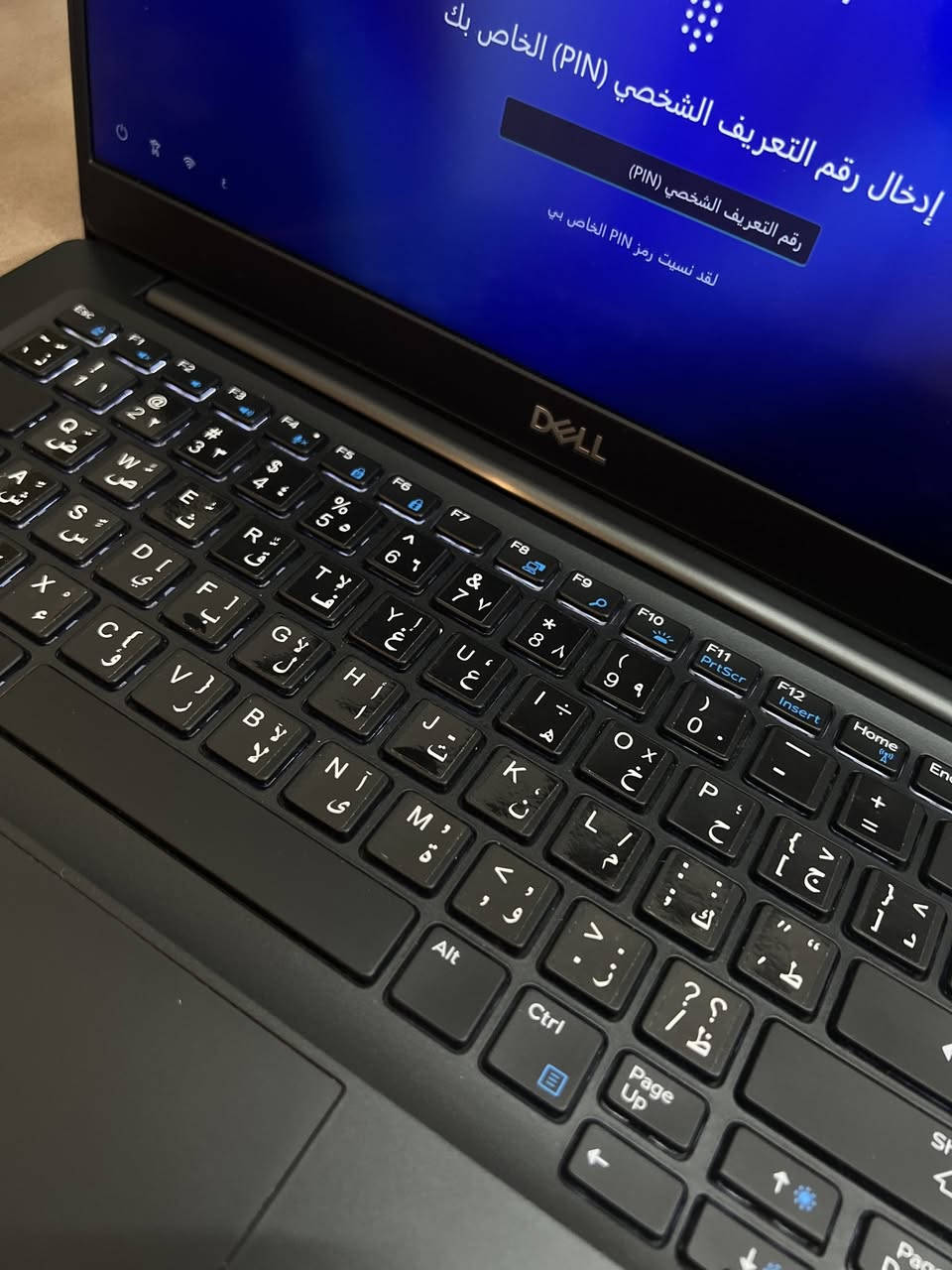 السلام عليكم
لابتوب دل 
معالج cor i7 الجيل ال8 
رام 8 
هارد 256 ssd 
حجم 14 لمس جداً سريع وسلس 
شبة جديدة 
360 الف  وبيها مجال 
مكاني بغداد


**إذا كنت صاحب هذا الإعلان وتريد حذفه لأي سبب، رجاءا أرسل رسالة إلى الدعم الفني**