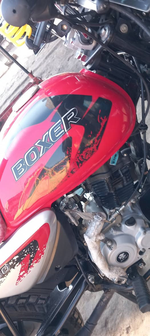 بوكسر 23 رقم وسنوية تحويل ثاني يوم دراجة مشتغلة شي قليل دلفري وماشيه 4000 حقيقي للستفسار ***********
