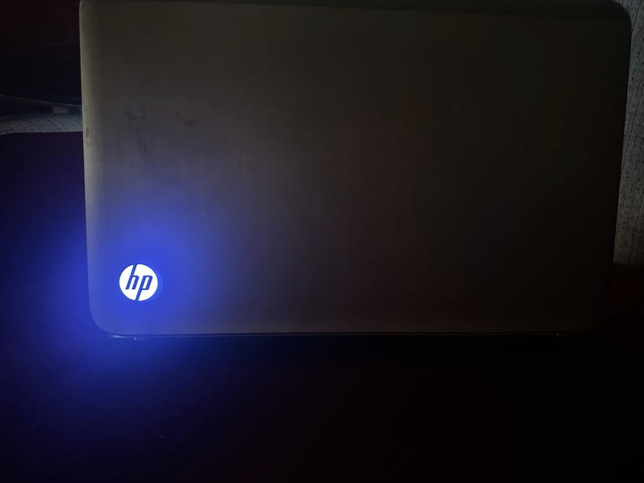 لابتوب HP  الجيل i7 يفيد جماعة الدراسة والألعاب ووياها مساحه تخزين ssd السريع ومثبت جاهز ومفعل windows 10 
لابتوب تاخده مني بشرط كامل وتفحصة وبطاريتة كامله معا الشاحنة الأصلية  مالته 
السعر 300 الف بيها مجال 
عنواني طوز حي العسكري واتساب ***********
