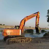 حفاره للبيع مكفوله كفاله عامه رقم اربيل حجم 210LC 07821771176 07770029...