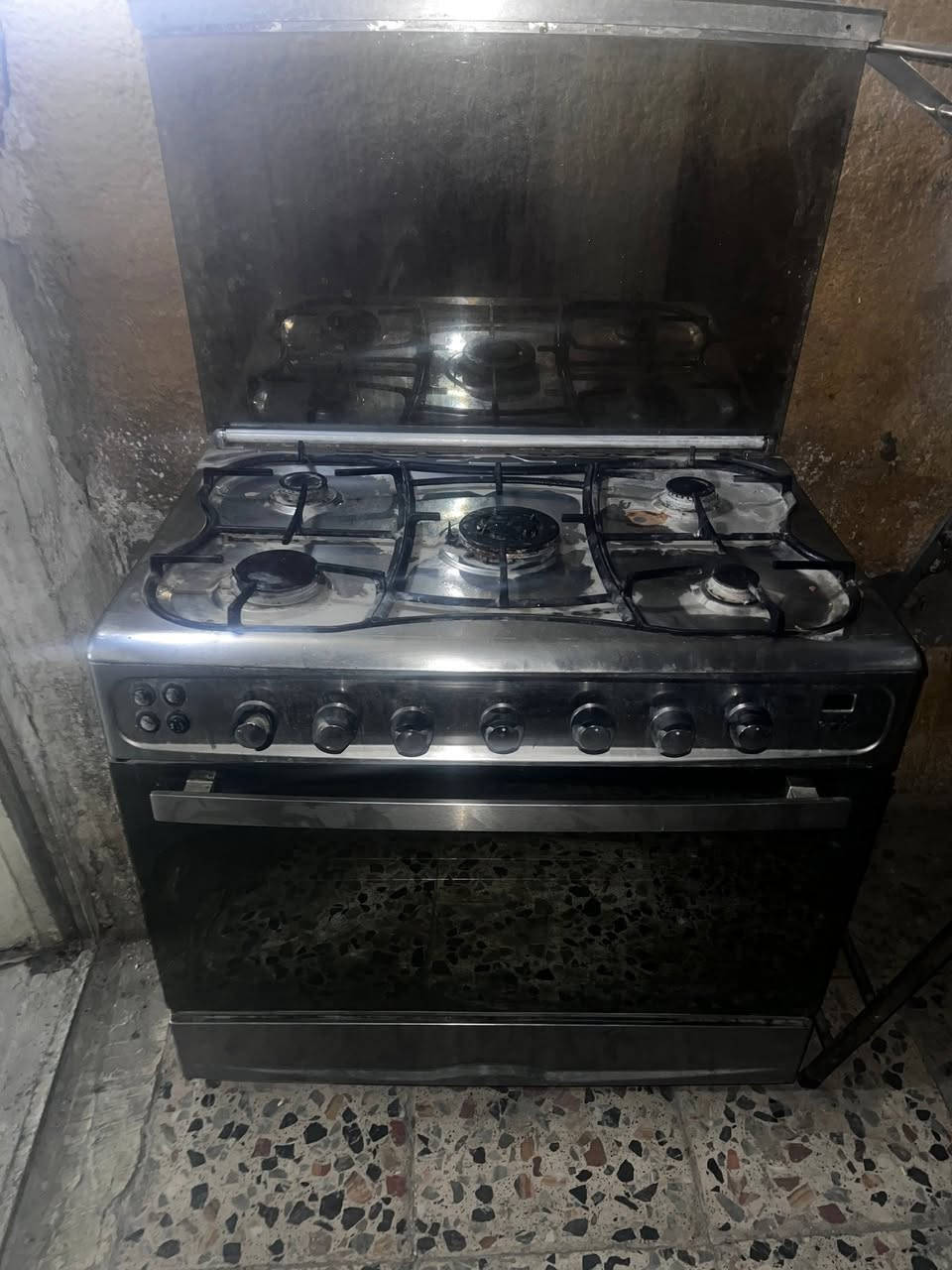 طباخ ايطالي درجه اولى كلش نضيف 5 عيون سعره 225 مكاني بغداد مدينة الصدر


**إذا كنت صاحب هذا الإعلان وتريد حذفه لأي سبب، رجاءا أرسل رسالة إلى الدعم الفني**