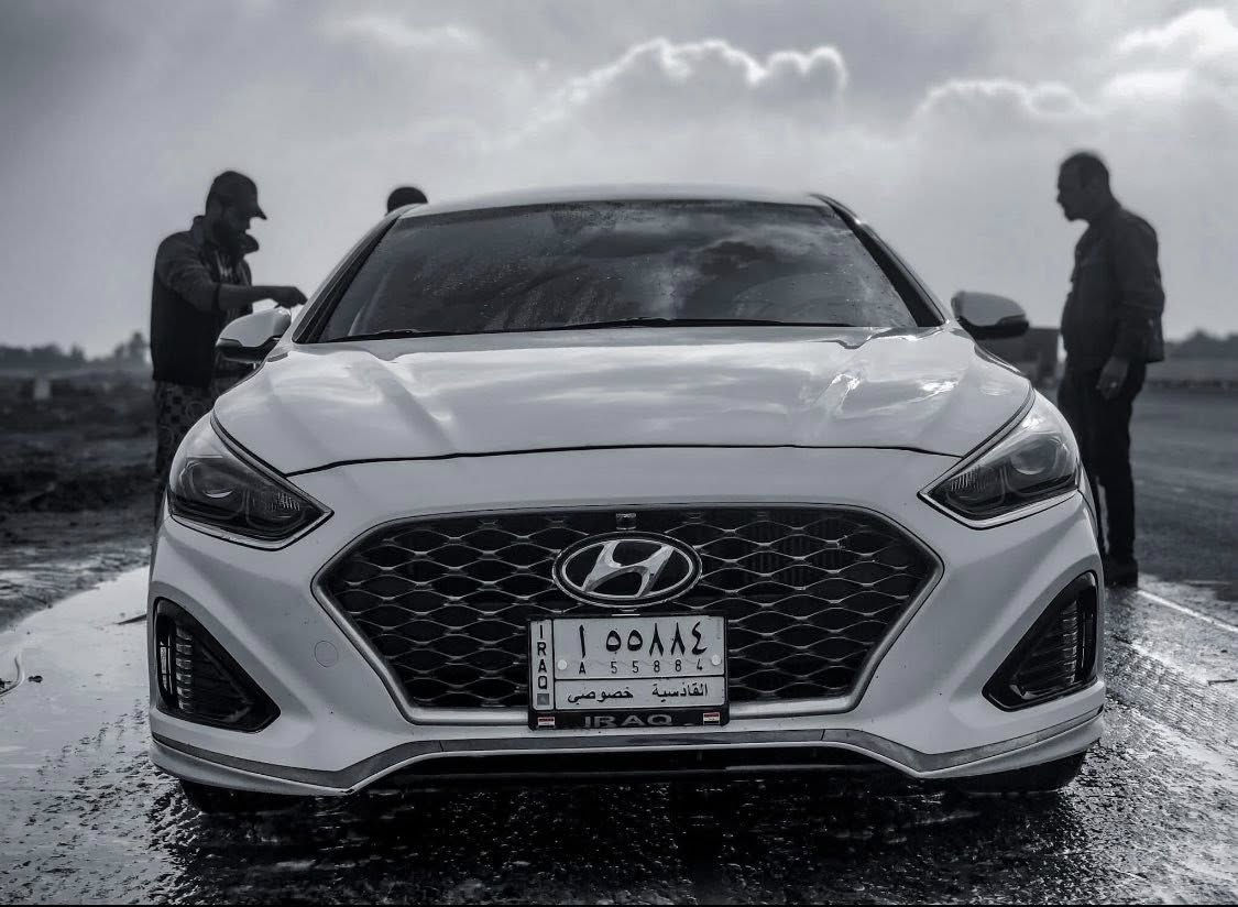 سوناتا 2018 للبيع وارد امريكي
فول موصفات كلشي موجود 
كشتات جلد
تدفأه تبريد 
زنون 
نقط عمياء 
انحراف مسار 
ستيرن Q
شاشه كبيره 
محرك 2000تيربو 
سياره نشطه بشكل مو طبيعي 

للستفسار ؏ــلىٰ رقم 
***********
