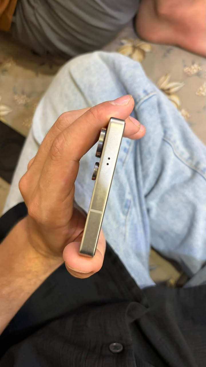 S 25 ultra
الجهاز بعده بالضمان بشهر الرابع سنه الجايه يخلص 
الجهاز نضافته 100/100  يعني جديد 
السعر 1250  
العنوان ناصريه قرب البهو


**إذا كنت صاحب هذا الإعلان وتريد حذفه لأي سبب، رجاءا أرسل رسالة إلى الدعم الفني**
