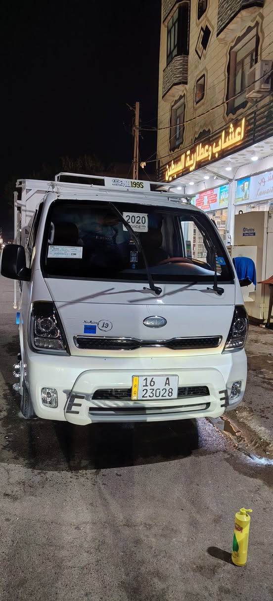 كيه فحل موديل ٢٠١٨ قادسيه سنويه وهزه وارقام جديده بأسمي شخصيا شرط المداور  مكاني سماوه المركز مكفوله من ظربه وتبديل تخم تاير محوره 14 سياره جاهزه مانقصه بس ستر الله لاستفسار *********** االسعر ١٤٠ وبيه مجال حك جيه وخادم للجميع
