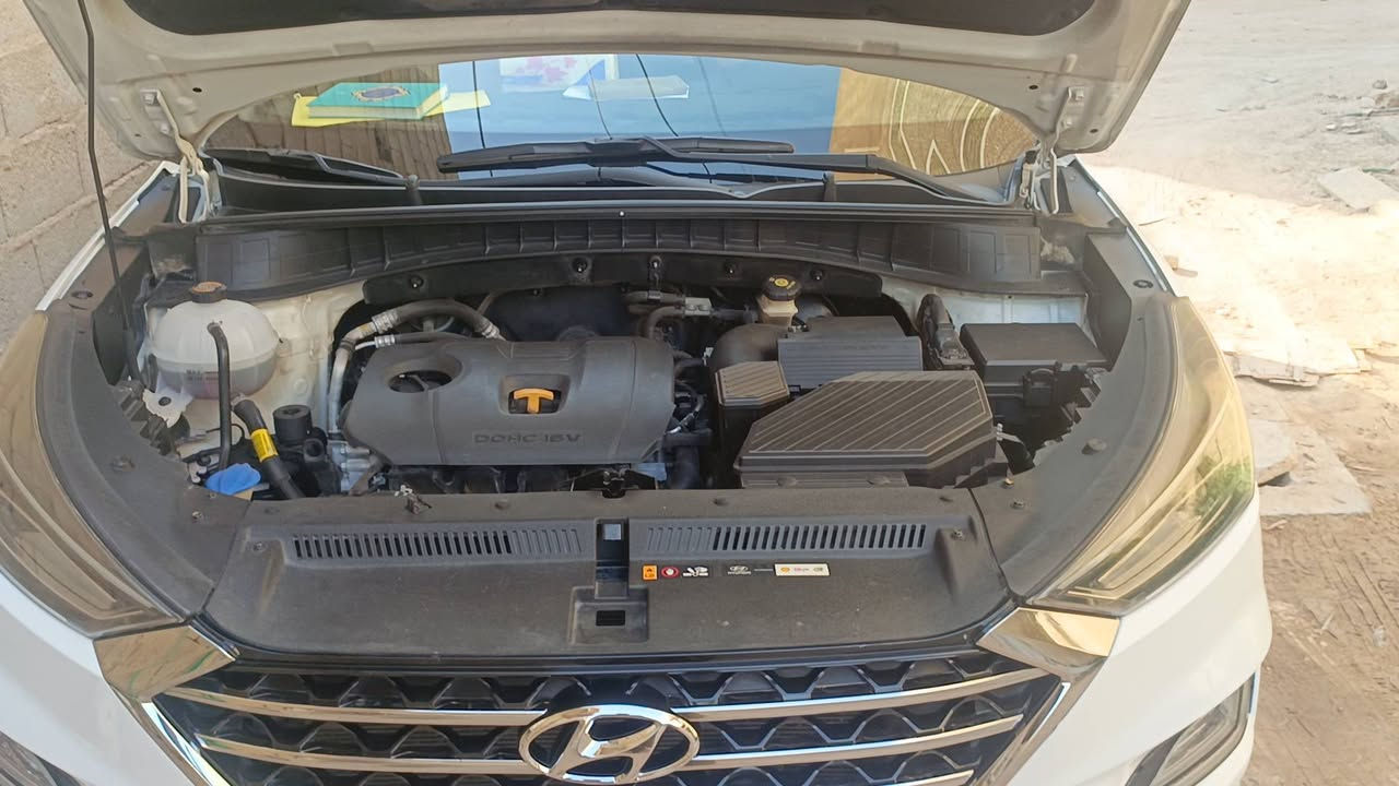 السلام عليكم توسان 19خليجي ماشيه 127الف محرك كير  مكفول حداديه جديده  السياره بدون حادث بيها باب مبدل وثاني مصلح اثر طخه  رقم بغداد دولي سنويه فحص جديد لسنه 2030 مكان السياره كربلاءالتفاصيل السونار بالمنشور السعر بلاش مستعجل ع البيع 175 قفل السعر بدون اي معامله وبخدمتكم كلشي مذكور ميعحبك اعبر المنشور شراي اكون بخدمتك لا تدخلي خاص وتكول دزلي تفاصيل هاي كدامك  وشوف
***********
