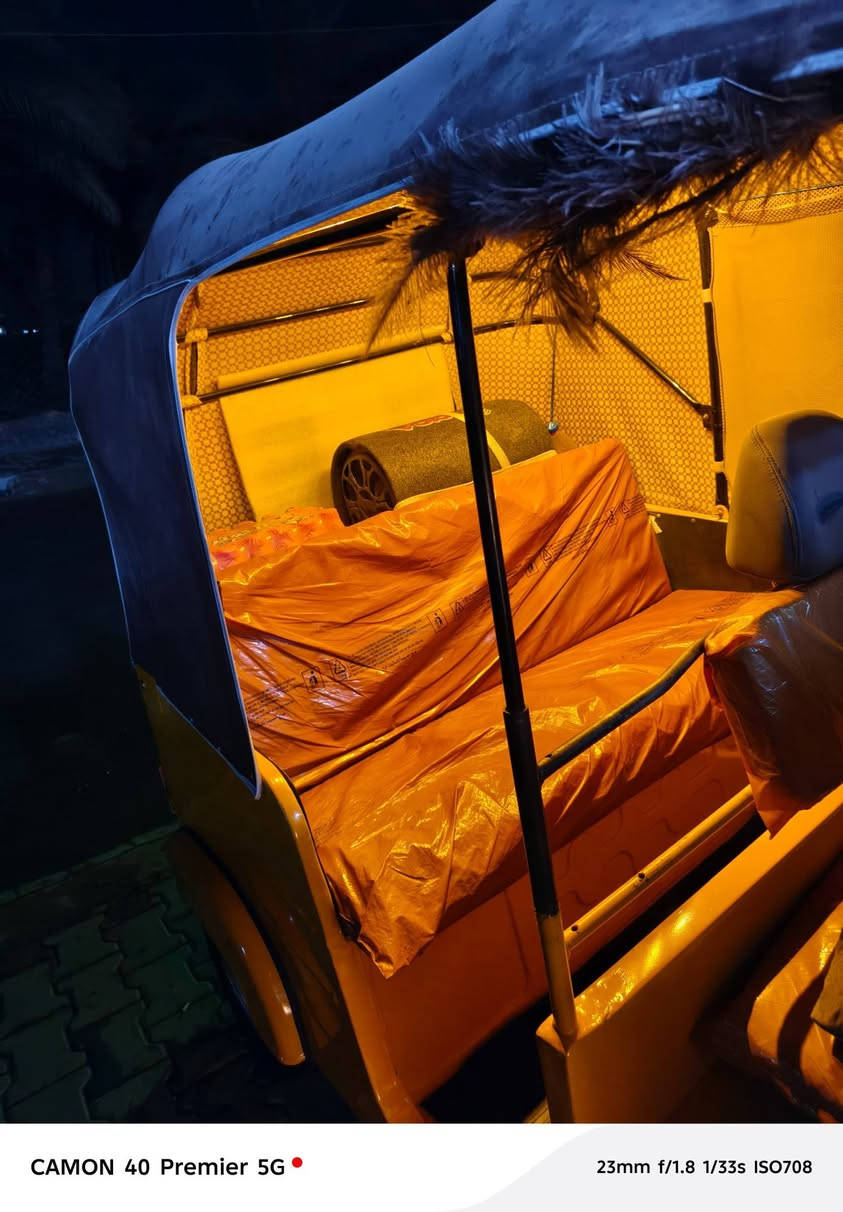 سلام عليكم تكتك 18 معمرة جديد مكينة مال عشرين المكان بغداد الشعب رقم ***********
