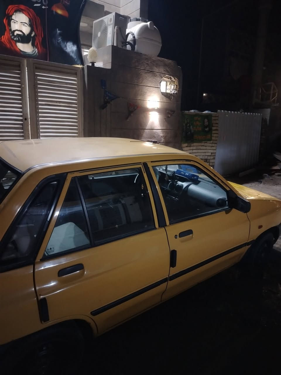 السلام عليكم سايبه موديل ١٢ مكينه وكير خير من لله مكفوله السياره من كلبه وضربه قويه رقم جديد مصفره هيه وغرامات  مداور ثانيوم مكان السياره بابل مدينه السعر ٢٩ وبيه مجال بسيط


**إذا كنت صاحب هذا الإعلان وتريد حذفه لأي سبب، رجاءا أرسل رسالة إلى الدعم الفني**