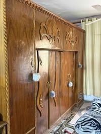 غرفة خشب • ٦ بوب • زاوية