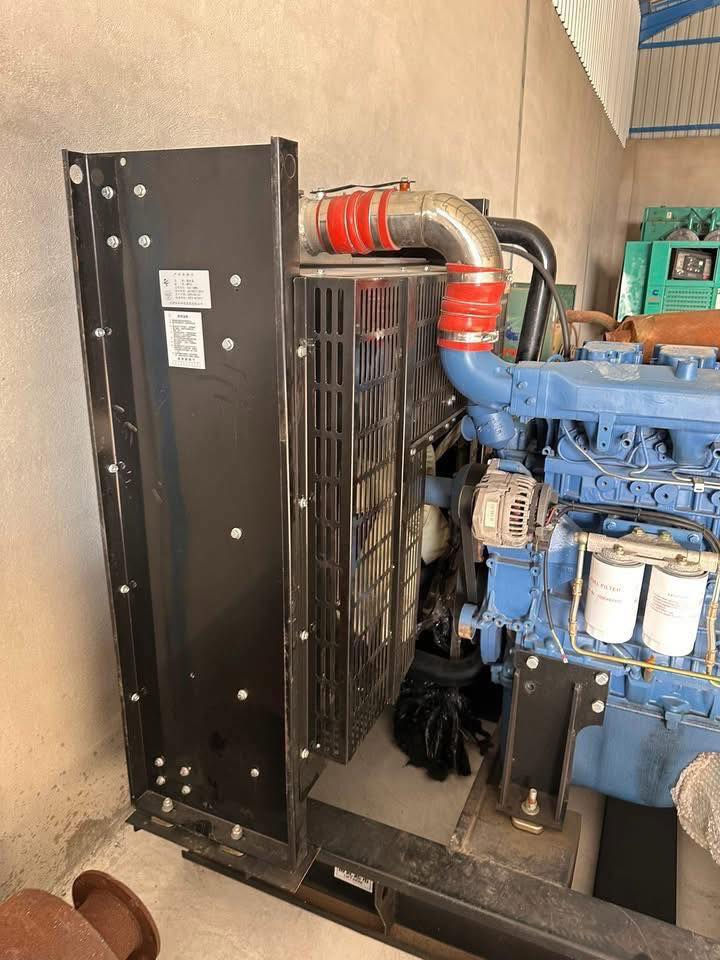 مولدة شتاير 500kva زيرو صفر 
اخوان مولده حجم جبير ونحاس100‎%‎
24 ولف p12 موصل يوجد توصيل 🚚 
***********

