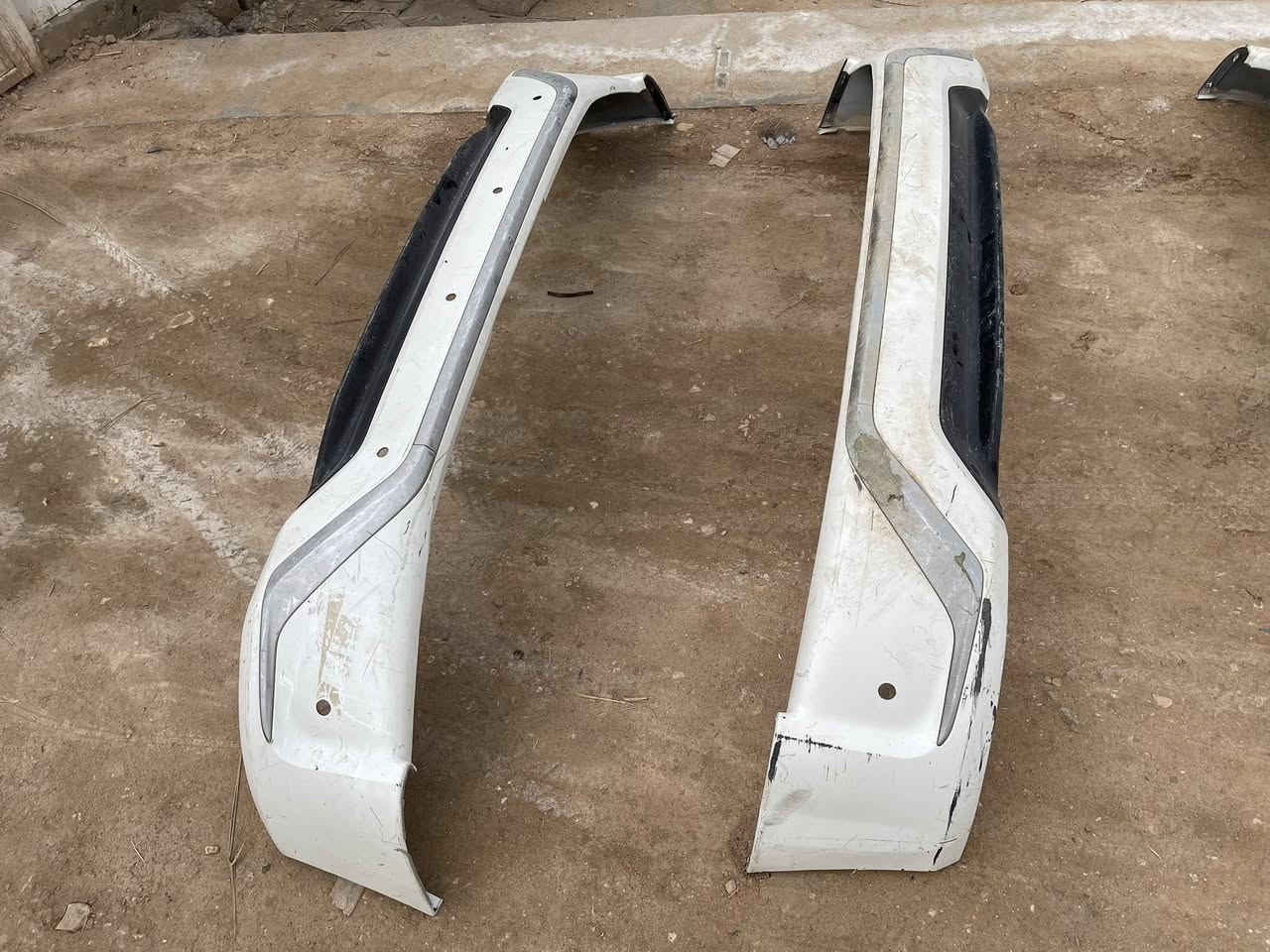 سلام عليكم دعاميات ولحيايه لاند كروز مكتلف الموديلات للبيع  مستعمل مال تحديث  
***********
