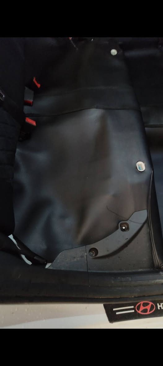 تغليف أرضيةجلد مبطن فصال مرتب ودبل خياط كماليات ألمازن موصل دواسه قصر مطران
***********
***********
