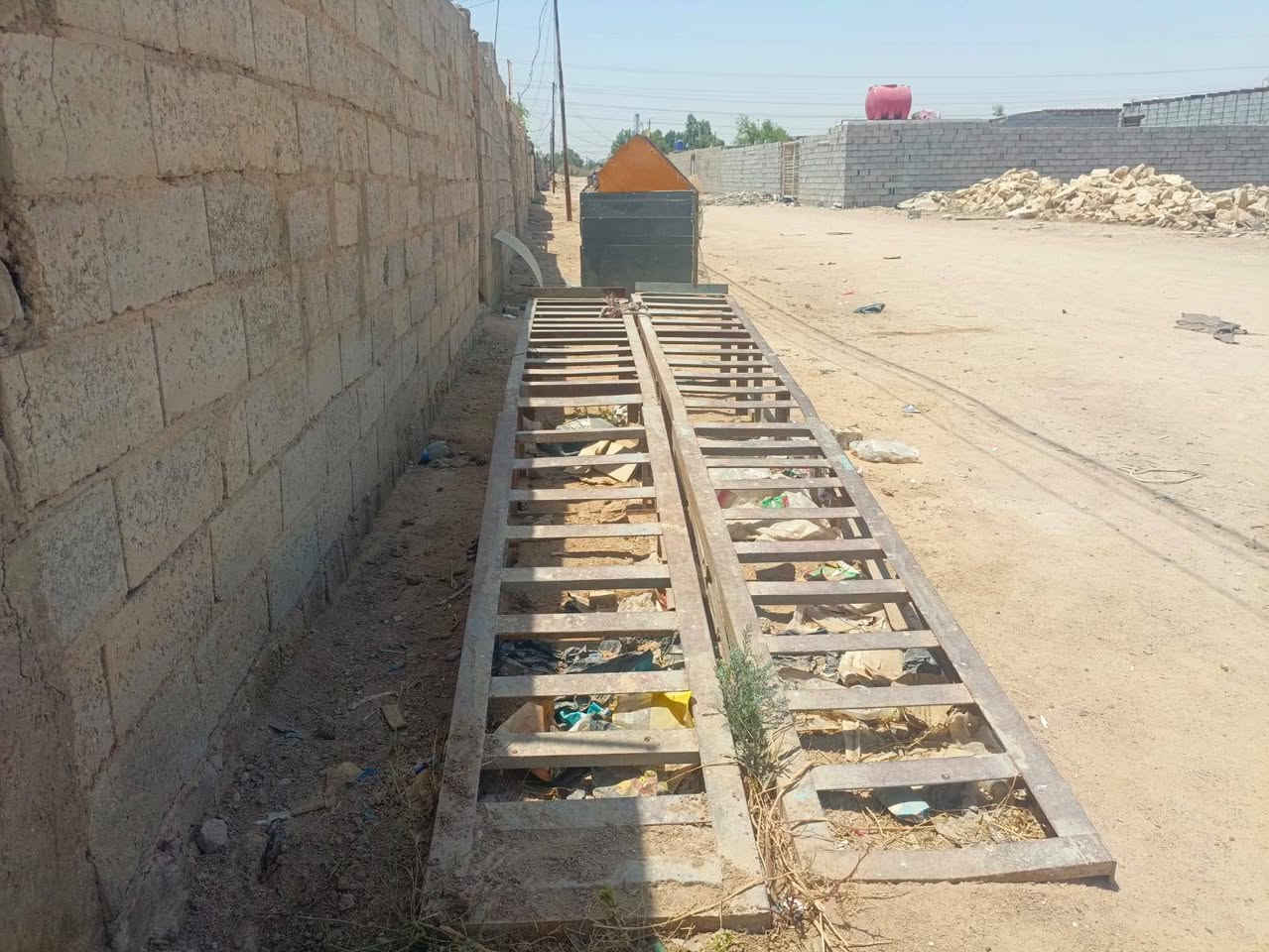 السلام عليكم رمبات مال دهن حديد ثقيل
الطول اربعه السعر 300وبيهن مجال رقم الهاتف ***********
