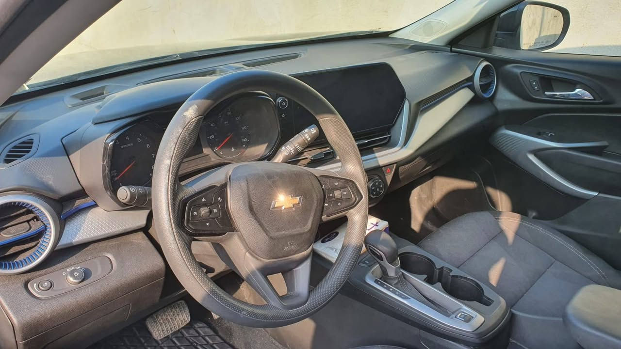 تراكس ٢٥حادث جاملغ وبنيد الباقي مكفوله وارد امريكي ماشيه ٤٠الف ١٥٥ وبيه مجال
***********
مكان السيارهوبصره
