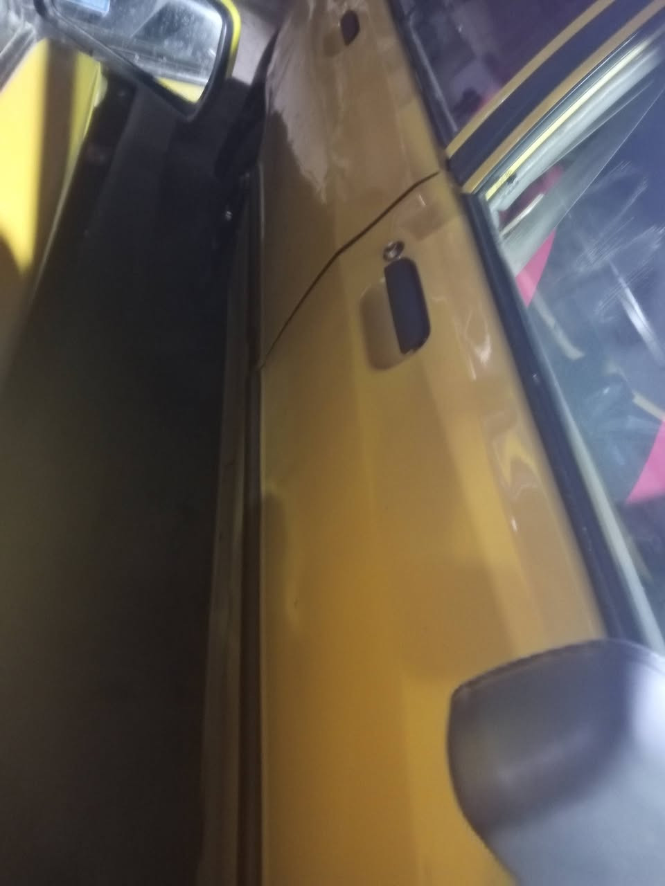 سلام عليكم سايبا للبيع موديل 2012 كير مكينة خير من الله رقم نكليزي امكان لامين الثانيه سعر 21 وبي مجال الرقم ***********
