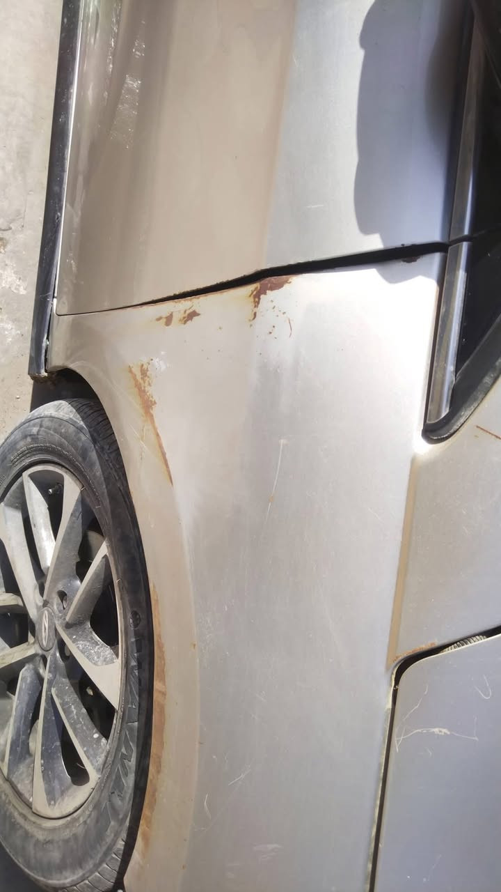 السلام عليكم شيري اريزو 6 للبيع
سيارة خير من الله كير ومكينة كفالة تبريد ثلج بيها باتري جديد

بيها نواقص شوية يرادلها ترتيب ضربتها مثل ما موضح بالصور متواجد ع فيس ملاحظه عليها اقساط باقي 8 اشهر وتنفتح يعني اسويلك وكاله بين ما تفتح السيارة

رقم تلفوني***********
