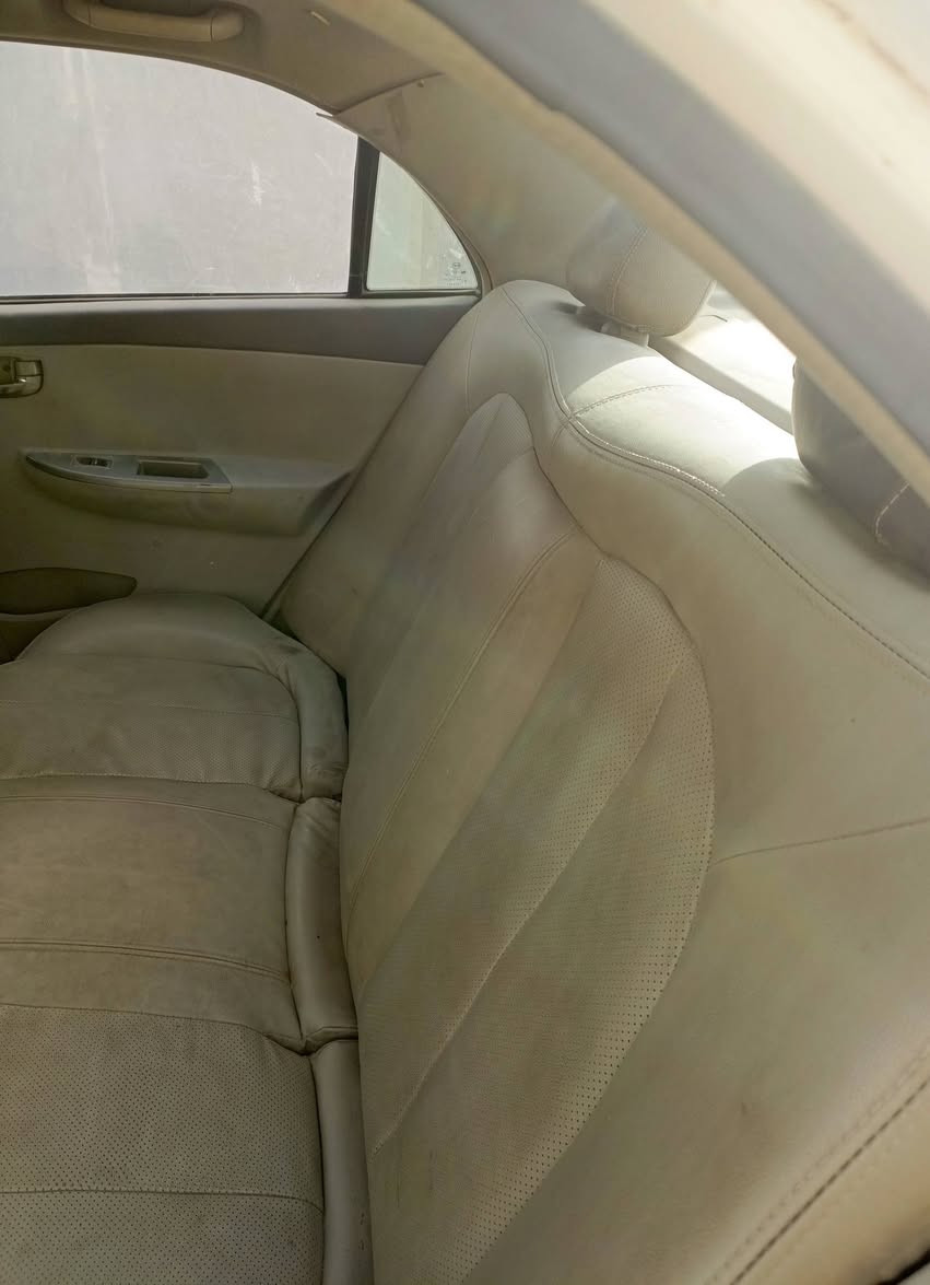 السلام عليكم بي واي دي اوتوماتيك بصمه ثري موديل 13رقم كربلاء لون ابيض السيارة حره  يعني مو مال مصرف السعر 30ورقه بيه مجال حك الجيه السيارة في كربلاء مداور ثاني يوم ***********شوف العين
