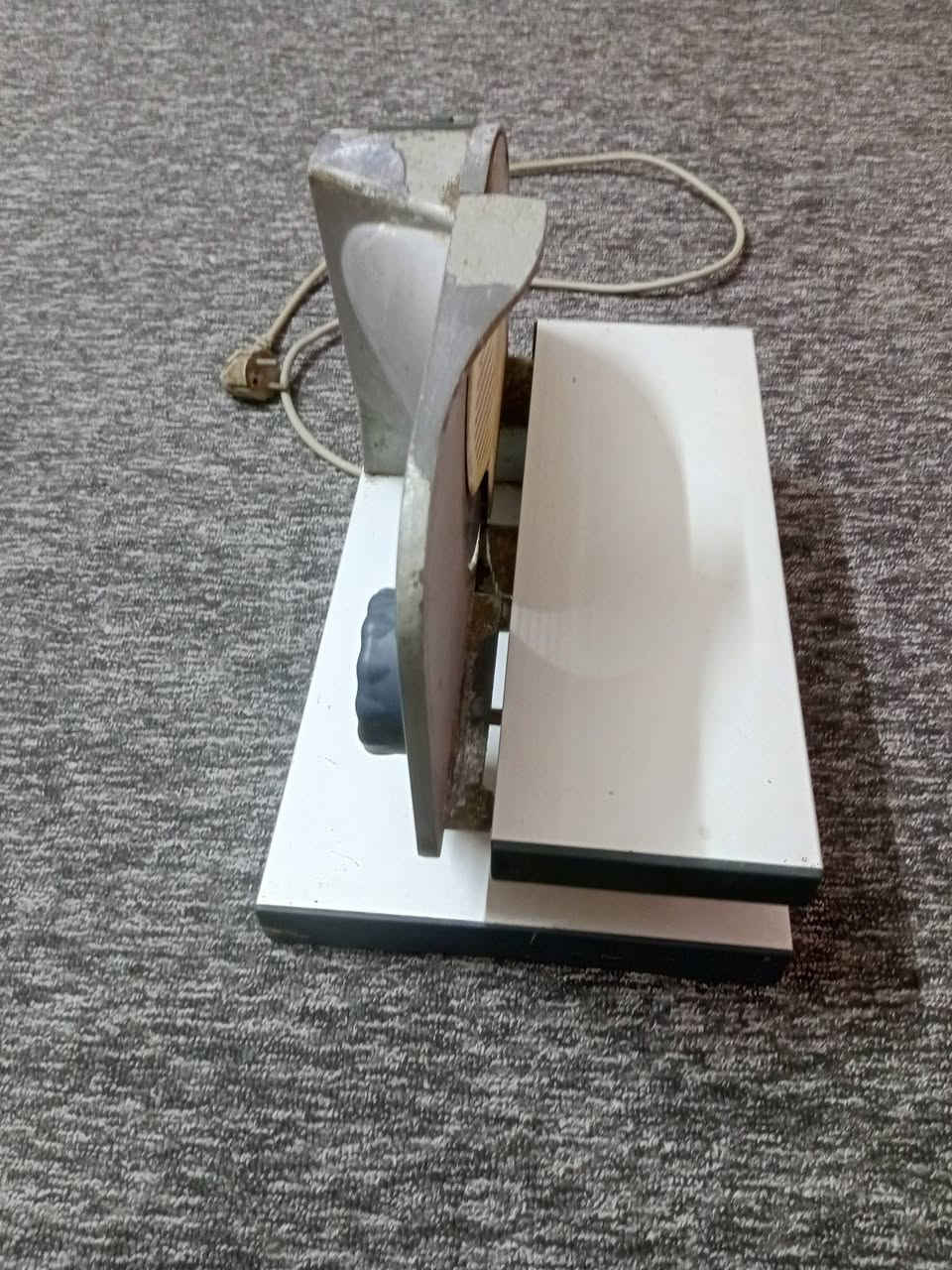 مثرامه مال بطاطس+ بصل ترهم المطاعم شرط ما مفتوحة ***********
***********
