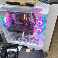 معالج R7 7800X3D • كرت 5070 Ti 16GB • رام 32جيجا