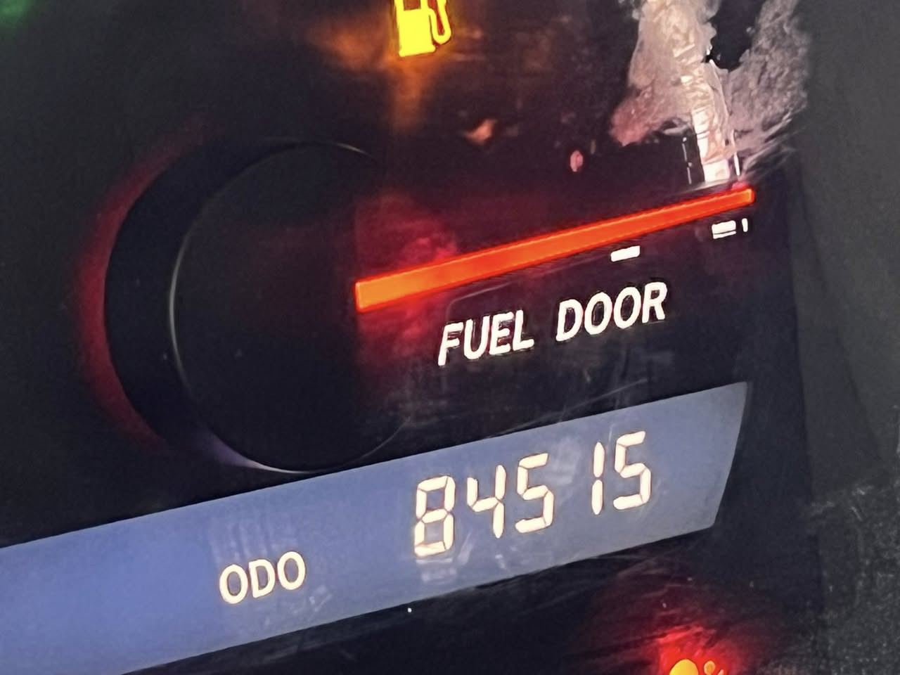 سەرەتا بە ناوی خوای گەورە
شاهینە بڕاوە بڕاوە 
گێڕو مەکینە بچوک
٢ دوگمە ی ناوزەرد 
سلاید 
٨٤ هەزار ڕۆشتوە بێ دوکەڵ 
گێڕو مەکینە لۆک
پۆڵیش و حەمام کراوە 
تەبرید مەضبوت
سەقف بەشەرت 
کەڤەر و شانصی کۆسەرە بەشەرت 
قرچو داعم بەشەرت 
موشتەریت نامە بنێرە یان تەلەفون بکە
*********** 
ڤایبەر و واتسابی لەسەرە
ئەدمین 💙
