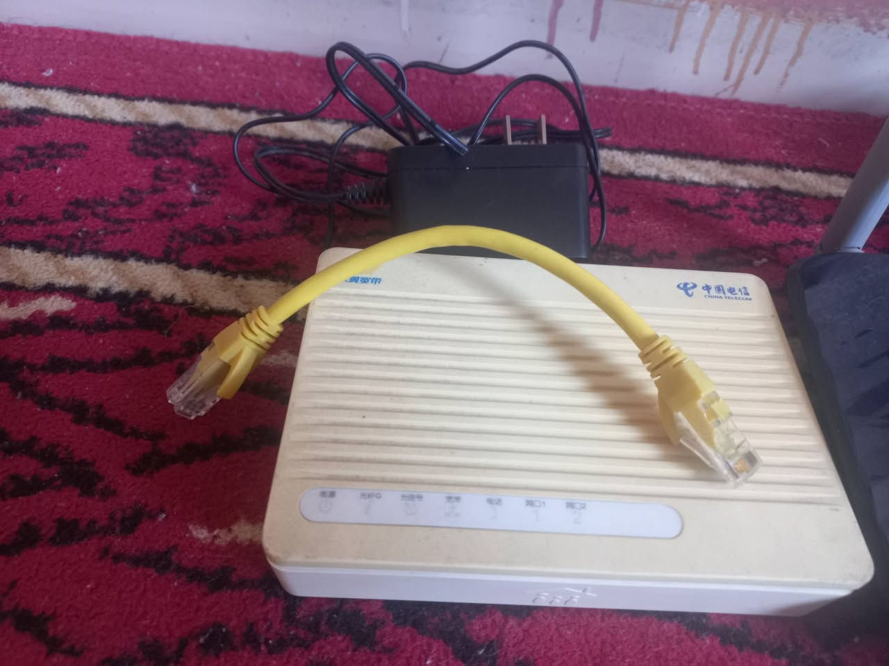 السلام عليكم غراض للبيع
......راوتر TP Link نظيف استعمال كلش قليل مع تحويلة كيبل ضوئي سعرهم 20 الف......
......كيبورد العاب شركة انفنكس سعره 5 آلاف.....
.....واي فاي حاسبة جديد سعره 11 الف.....مكاني بغداد مجمع بسماية رقم الهاتف ***********
