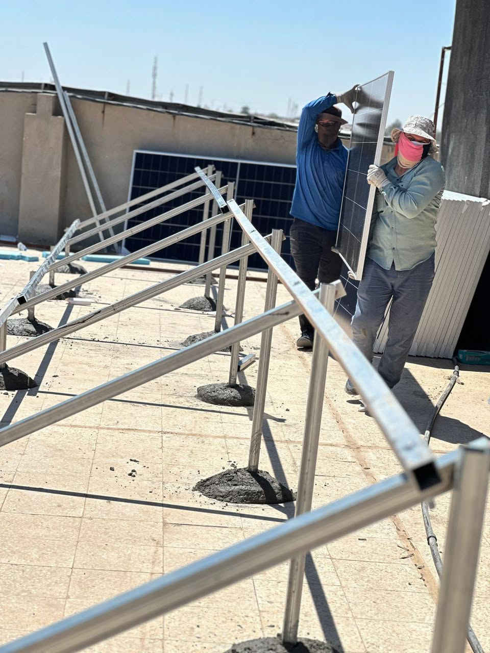 من الشرقاط
يوجد كادر متخصص بأشراف هندسي لتنصيب منضومات الطاقه المتجددة (شمسيه)
بأحدث المواد وظمان حقيقي
وجميع الشركات من اللواح وبطاريات حامضيه واليثيوم  وانفيرترات
مستعدين نجهزك من 5 انبير حتى 100 انبير او اكثر
ويوجد لدينا منضومات زراعيه بكافة الاحجام

مع جميع القواطع والحمايات للمنظومه
و يوجد نظام منصه لحاملي بطاقه الرافدين نظام 18 شهر
بتحميل معقول وكافة الظمانات
هاتف ***********
نرفق لكم جزء من أعمالنا
في بغداد والانبار والموصل وكركوك
والشرقاط يوميا تنصيب أكثر من 3 منضومات
