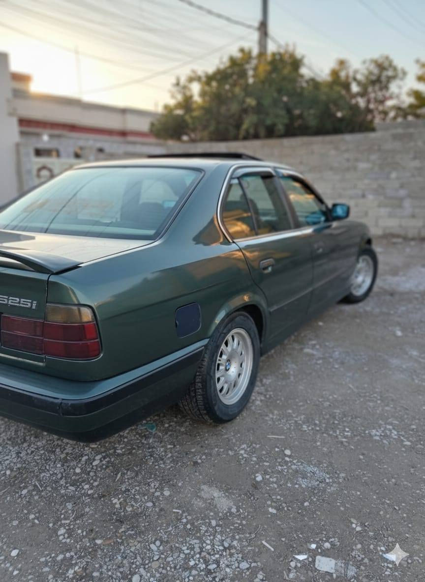 525  دجتل  اصل فصل بجم عريض مجموع الورى كلو جديد مال كصه طخم الكدام جديد لايتات زينل كاربون بانزين رقم مسطره باتري جديد  دريم شفت كله جديد تانكي جديد على اخر حبايه داخل صاج كشنات مغلف تنته اخوان السعر 55 بيها مجال  مكلف بل نشر ***********
