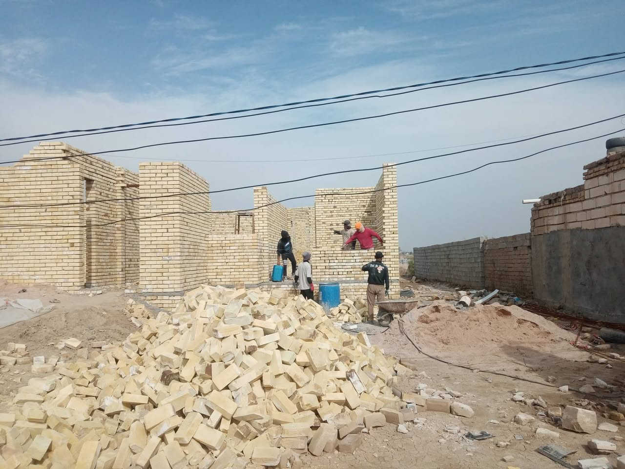 السلام عليكم /ابومحمد للبناء هيكل او مفتاح حسب الطلب والمواصفات او ***********
