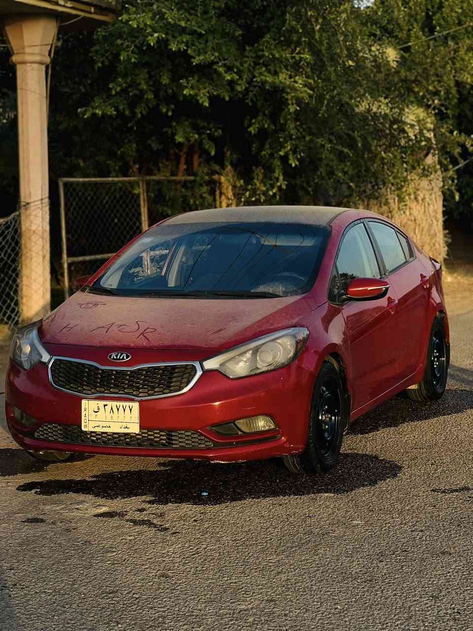 للبيع فورتي امريكي2015 مكينه 2000 دوش حادثه جاملغ وشويه من بنيد مبدلات وبيه كلير السعر100وبيه مجال مكاني ديوانيه قضا الشاميه ***********
