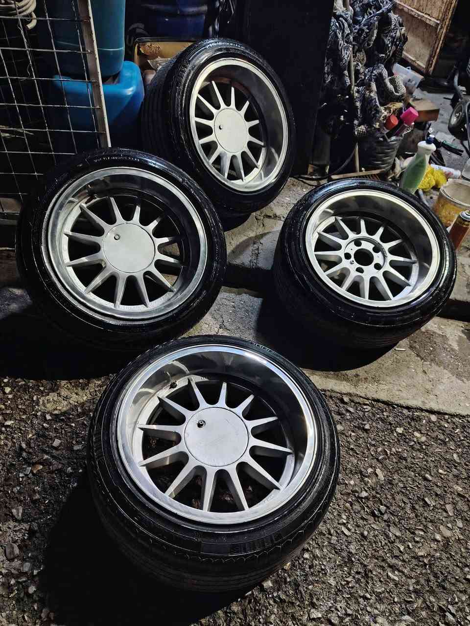 سڵاو هاوڕێیان  سوپاس بۆ وەرگرتنی پۆستەکەم
ڕۆژو تاعەتی هەمووان قبوڵ بێت
تایەو ویل و ئەشیای سکراب و تازە دەبڵ و سەرە دەبڵ و لەوی و بانص و وردە چیتان پێویست  بوو  پشتیوان بەخوا بەردەستە و گەیاندن هەیە بۆ هەموو عێراق 
ناونیشان  سلێمانی ئیبراهیم احمد بەرامبەر مزگەوتی بەرکێو
ژ.م      ***********
 ***********
