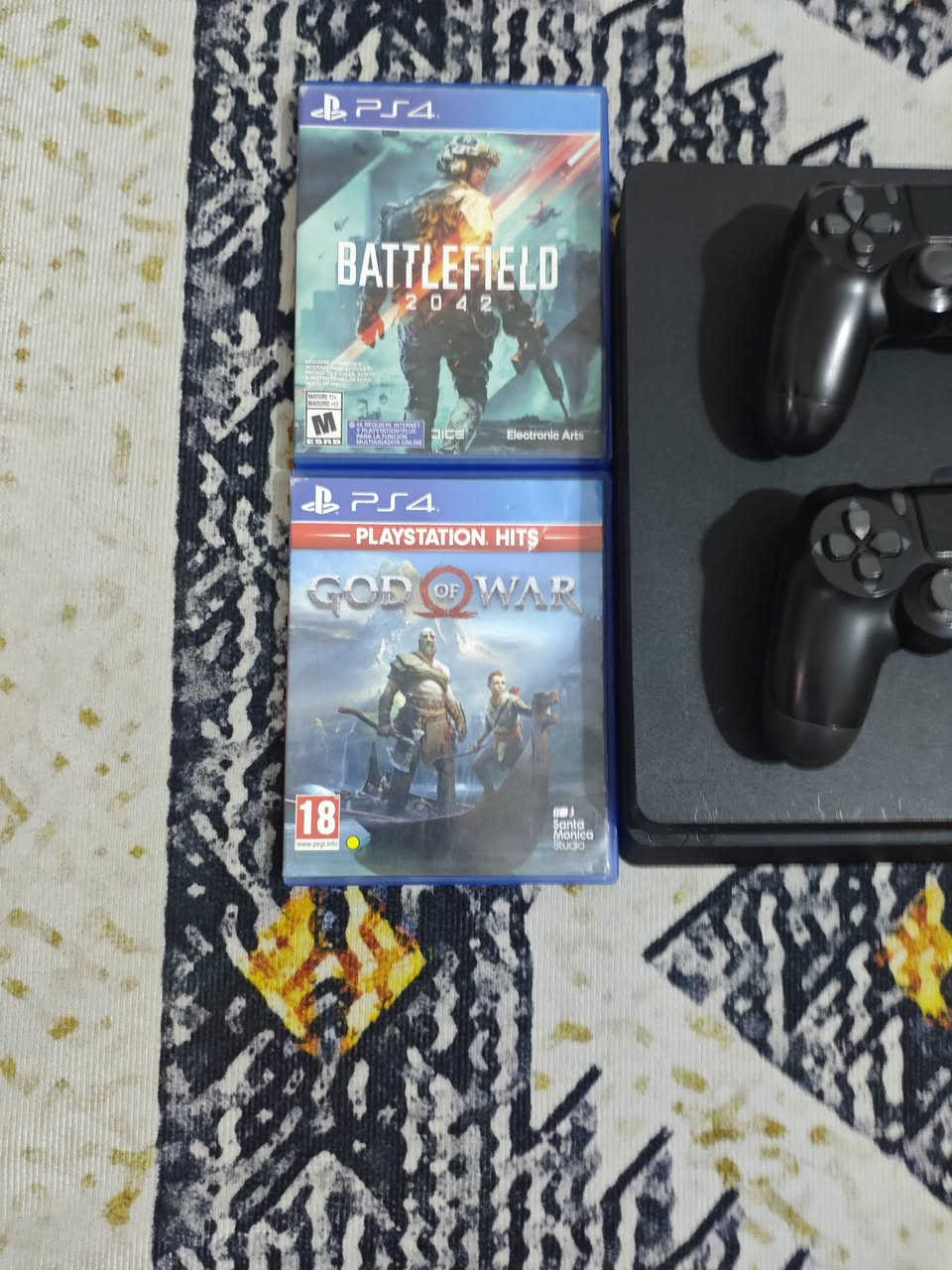 السلام عليكم للبيع بلي ستيشن فور سلم ملحقات كاملة ويا 4 أقراص
Red dead redmtion 2 

Fc 24 

Battlefield 2042 

God of war 4 

ويا يدات ثنين وحدة أصلي والثانية تجارية 
السعر 280 الف وبي مجال


**إذا كنت صاحب هذا الإعلان وتريد حذفه لأي سبب، رجاءا أرسل رسالة إلى الدعم الفني**