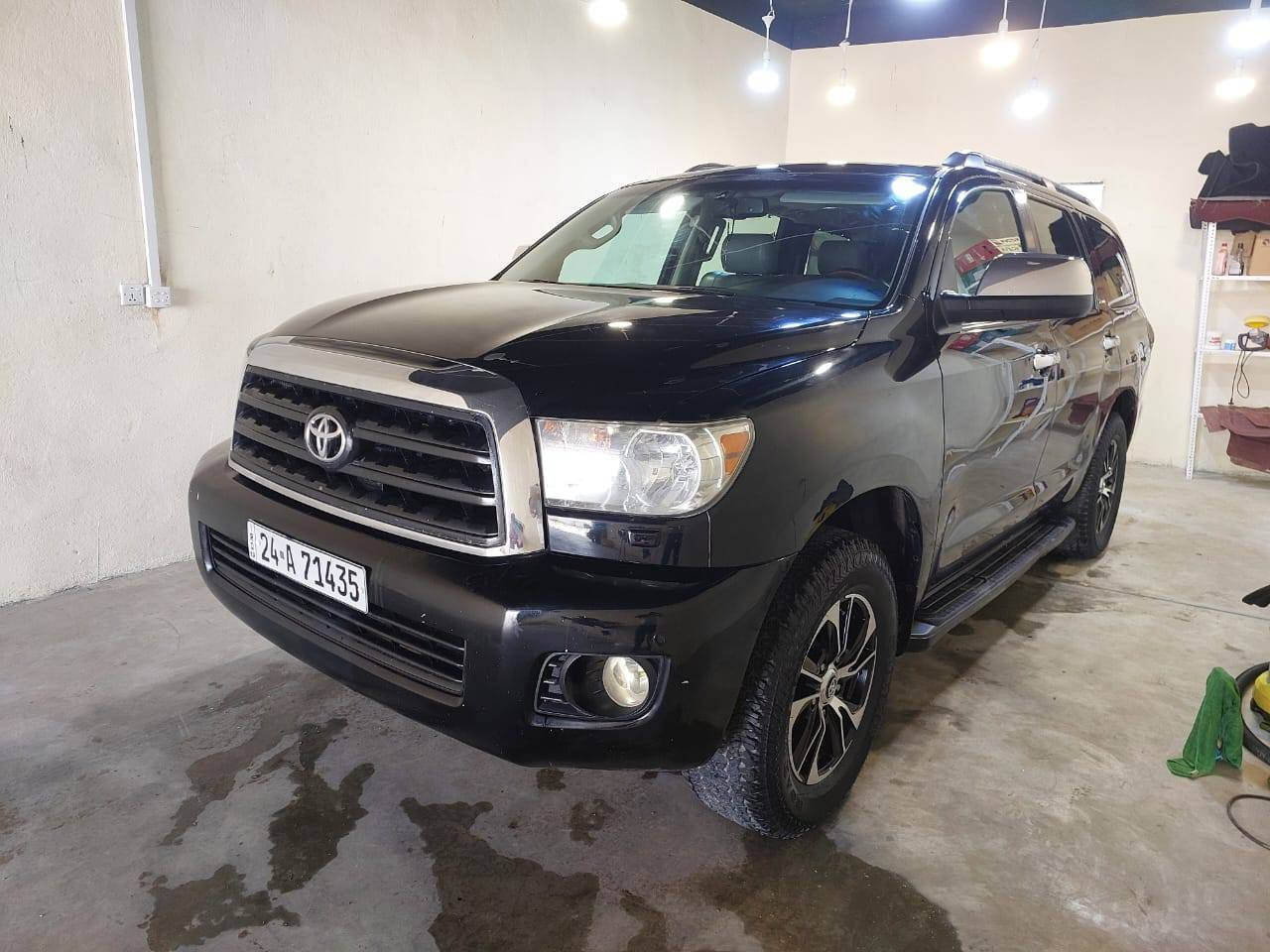 تويوتا سيكويا خليجي V8 5.7
موديل 2012  رقم دهوك سناوي و رقم جديد 2030 مواصفات    طاهرت جديد دينوب JAPAN اصلي بيلاتينوم لون مرغوب أسود
. ماشية 345 الف حقيقي 
.مكفولة من الضرب والبارد سيارة كلش جديدة
. صقف سلايد 
. كشنات جلد نظيفة جدا 
. السيارة نظيفة جدا من الداخل والخارج 
.حساسات امامي و خلفي
. 2 جام Auto + جام الخلفي كهربائية Auto 
. تحكم ستيرن جهتين
.كشنات كهرباء و تدفئة + كشنات الخلفي كهربائي 
. باب خلفي كهربائي شفط بعض الاحيان ما يشتغل
. دبل اكسل 4X4 + دبل+ نظام sport سستم داخلي خفیف و دبل ثقیل + دفلوک + TOW HOWL + خفض و رفع 
. سماعات 🔊 شركة JBL
. مرايات الجنب كهربائية REVERSE TILT
. غسل لايتات الأمامي 
. حفظ الكشن ( ذاكرة)  ل ٢ اشخاص
. بيه بلاك للكهرباء والشاحنات للموبايل 100W 
. 4 تايرات جديدة دندوب 
. VIP 7 راكب 
. المكينة والگير مكفولة ما مفتوحين 
. السيارة نظيفة جدا و حالة جدا جيدا تشبه 2016 وفوق 

. السعر💵 : للحصول على معلومات عن الأسعار، يرجى التواصل عبر رقم الواتساب الخاص بي ماكن 
السيارة مخمور 
للاستفسار: whatsapp *********** مخمور, أربيل
