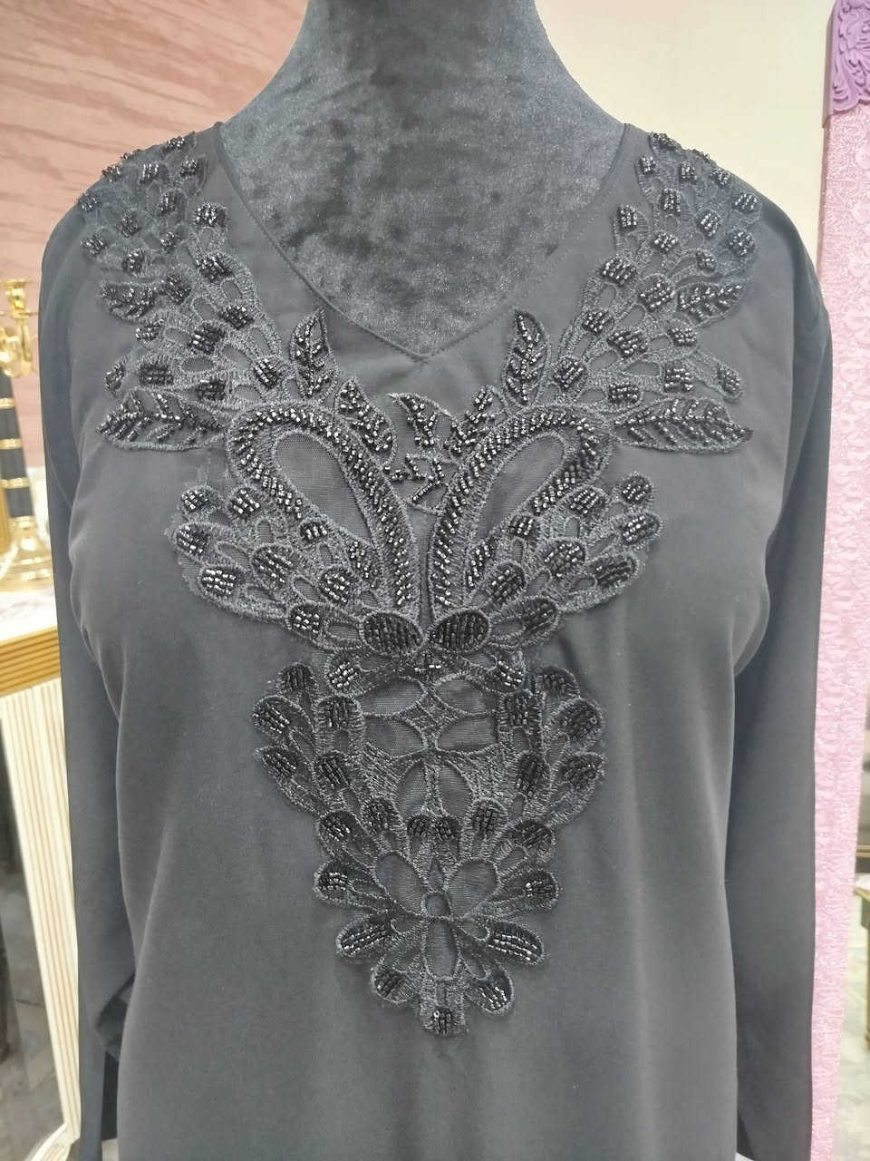 موديلات جديده حسب الطلب 
تدللون 🌹🌹🌹

للحجز والاستفسار
واتساب : ***********
