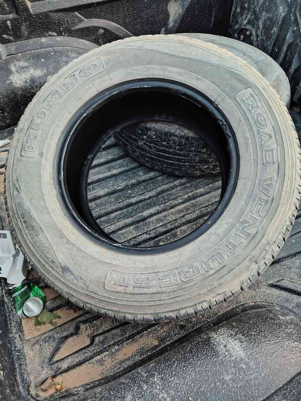 زوج تواير للبيع. العنوان النجف قضاء المناذره. ٠***********
